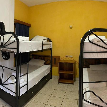 Natz Hotel Flores Εξωτερικό φωτογραφία