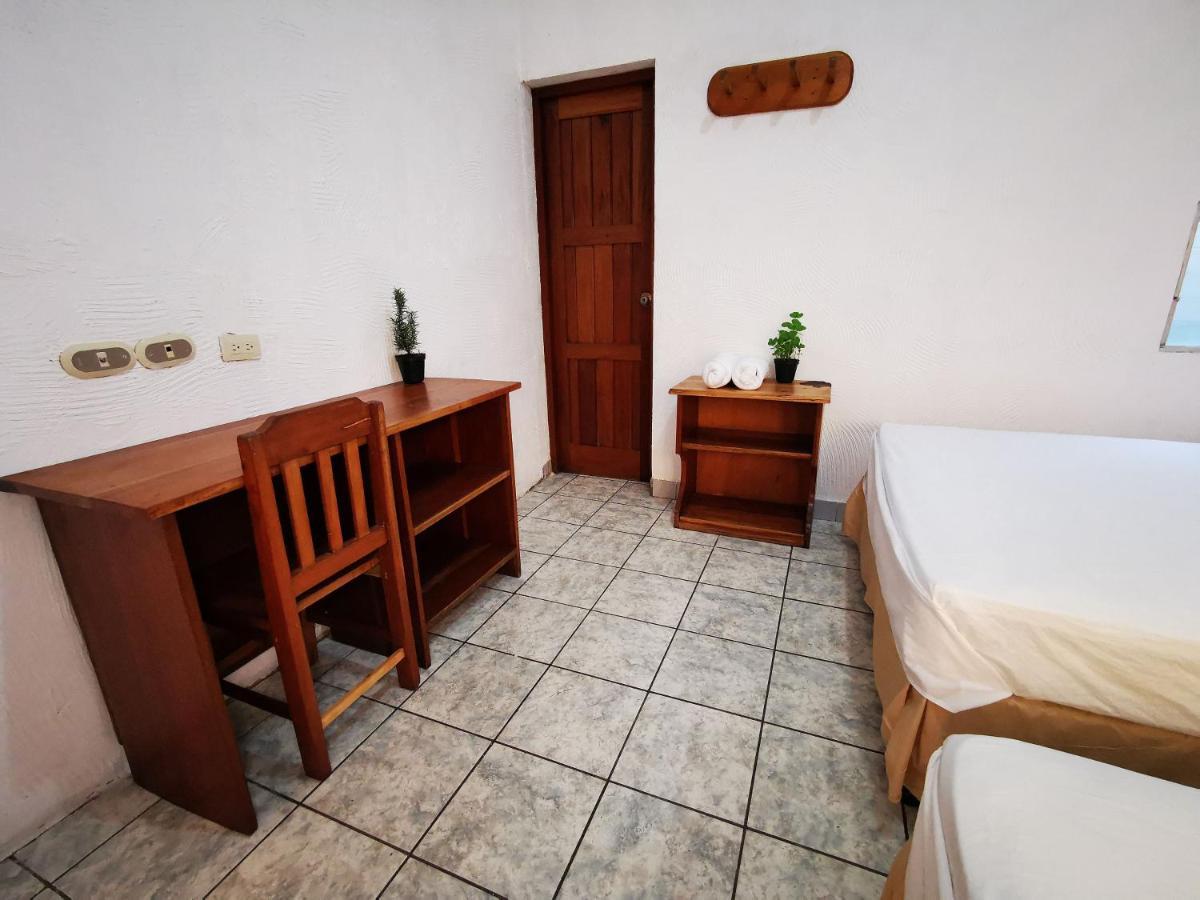 Natz Hotel Flores Εξωτερικό φωτογραφία