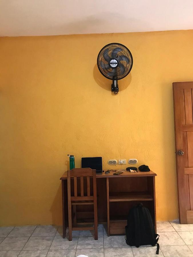 Natz Hotel Flores Εξωτερικό φωτογραφία