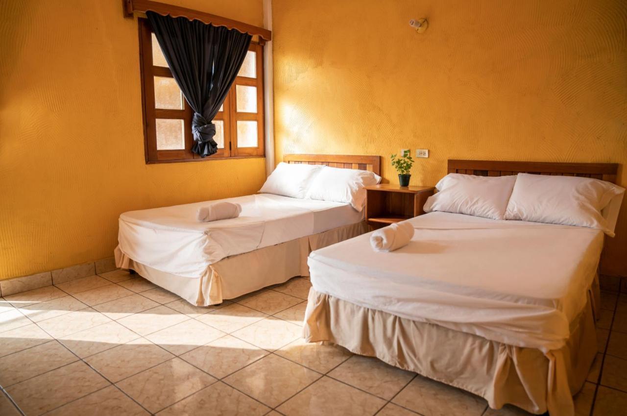 Natz Hotel Flores Εξωτερικό φωτογραφία