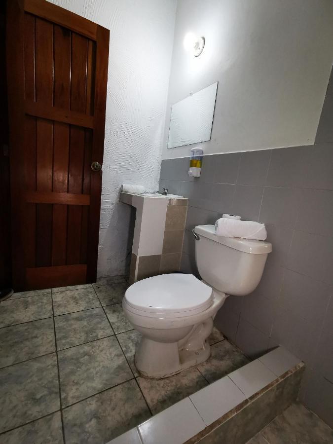 Natz Hotel Flores Εξωτερικό φωτογραφία