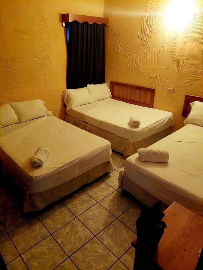 Natz Hotel Flores Εξωτερικό φωτογραφία