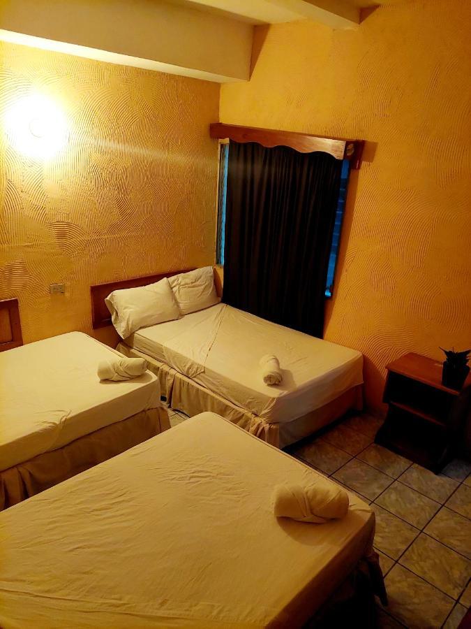 Natz Hotel Flores Εξωτερικό φωτογραφία